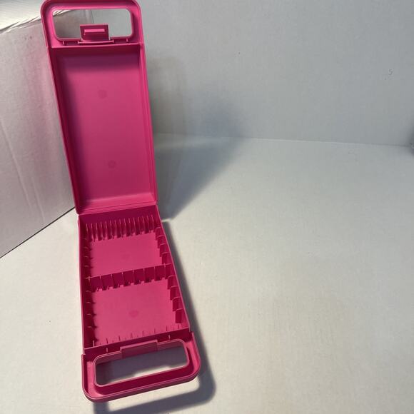 Vintage CLIK CASE - HOT PINK Cassette Tape Case Pre-Owned - Picture 10 of 12